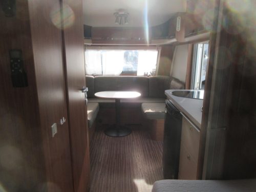 Adria Adora 492 UL CON MOVER Y VENTILADOR DE TECHO foto: 3