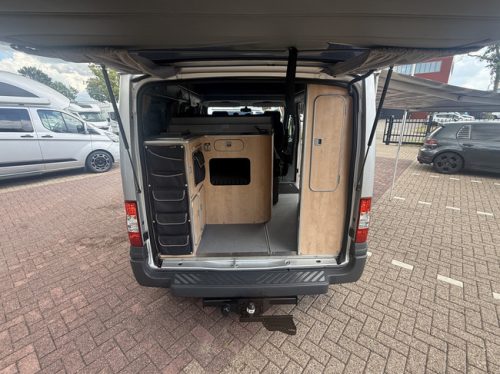 Westfalia ford nugget 4 slaapplaatsen airco hefdak lmv standkachel trekhaak zonnepaneel bearlock photo: 6