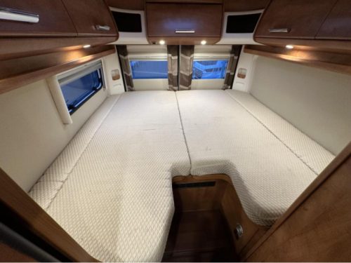 Malibu Van 640 LE Single beds + TOW HITCH  photo: 10