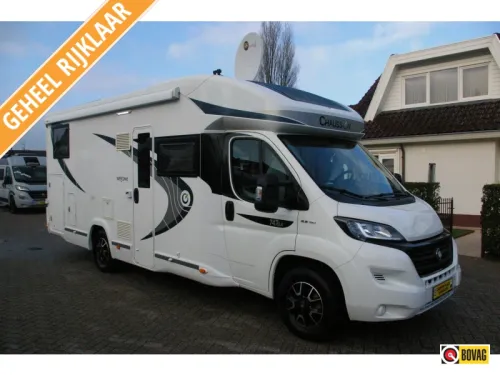 Chausson Welcome 747 GA Single beds, Drop-down bed.