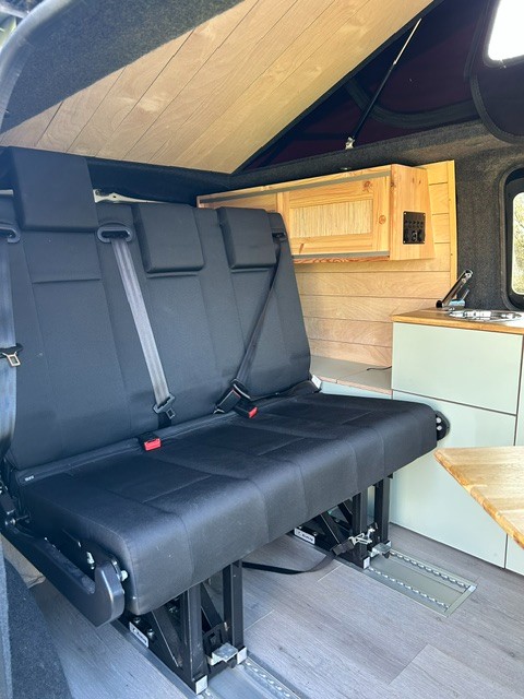 MERCEDES-BENZ VITO photo: 13