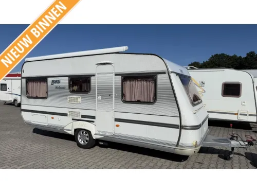 LMC Ambassador 530 single beds dinette photo: 0