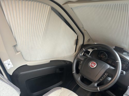Knaus Sky Wave Airco 230V, Solarpanel Foto: 5