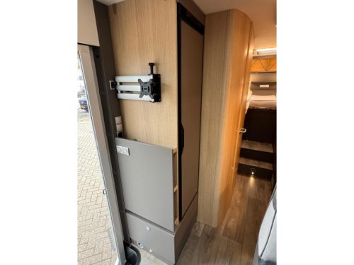 LMC Tourer 660 T Single beds, E&P, Air conditioning photo: 30