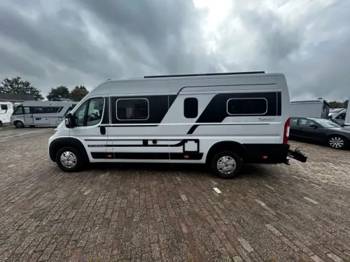 Adria Twin Plus 640 SLB LPG, 3 zonnepanelen  foto: 3