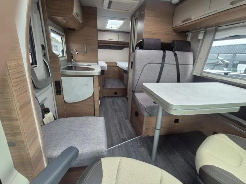 Knaus L!ve Ti 650 MEG Unique Low single beds photo: 9