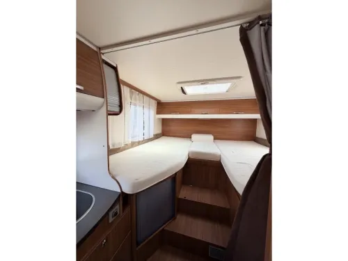 Adria Sport 572 SL ENKELE BEDDEN Foto: 1