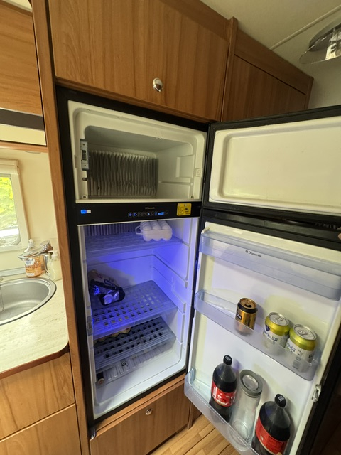 Weinsberg CaraHome 700DG photo: 7