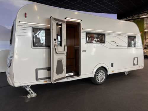 Tabbert Cazadora 490 TD Rundsitzgruppe / franz&ouml;sisches Bett Foto: 4