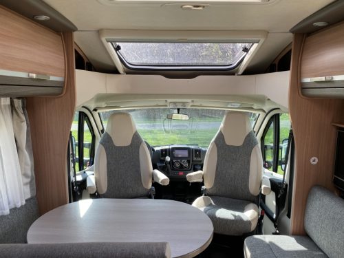 Knaus Sky TI 700 MX 150PS AUTOMATIK Queen Foto: 16