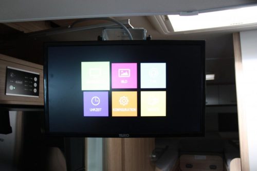 Su T68 Adventure Edition, automatic, TV + sat, single beds and pop-top roof photo: 20