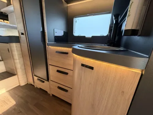 Knaus L!ve Wave Platinum 700 MEG Lithium, 2x Air Conditioning photo: 9