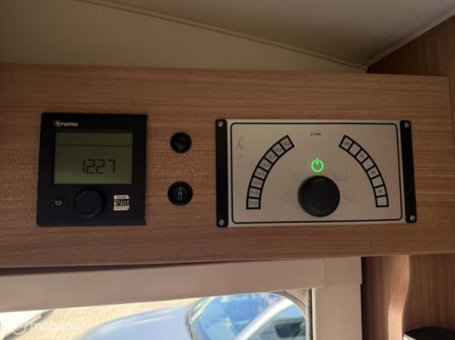 Knaus 700 MEG single beds + pull-down bed! photo: 21