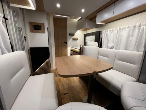 Pilote P 740 FGJ Motorhome, 2026! photo: 5