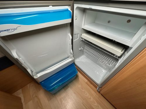 Knaus S&uuml;dwind 450 TU foto: 16