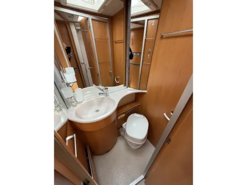 Frankia Luxury Class 840 GD Hubdach Festbett (TOPZUSTAND) Foto: 16