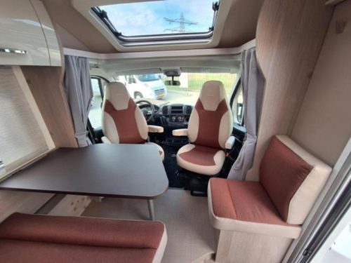 B&uuml;rstner Nexxo Van T 690 G SINGLE BEDS + BEARLOCK photo: 1