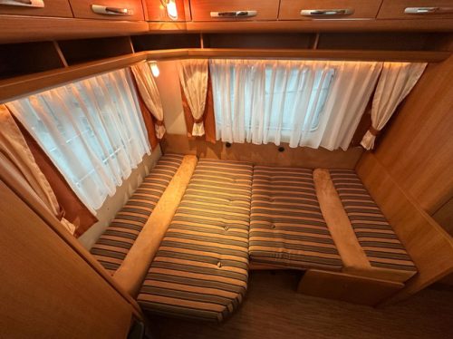 Hobby De Luxe 440 SF Foto: 7