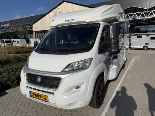 Knaus L!ve Wave 700 MEG automaat/luchtver./trekh.  foto: 1