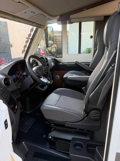 Carthago Chic C-Line 4,9 LE L MB foto: 12
