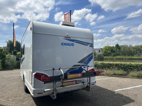 Knaus Live TI 650 MF French bed | Automatic  photo: 21