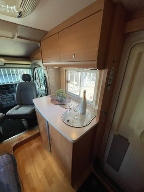 Knaus Sky TI 650 MEG EINZELBETTEN MOTOR KLIMAANLAGE 6,99M  Foto: 4