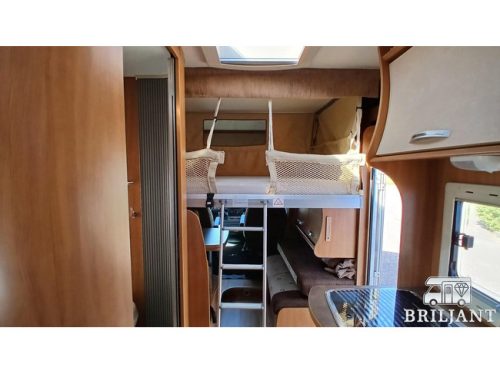 Chausson FLASH 16 ... 2011 transverse bed/lift bed photo: 12