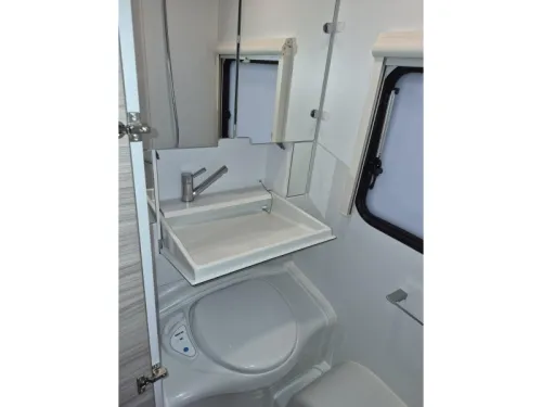 Adria Altea 502 UL 60 Year Edition photo: 9