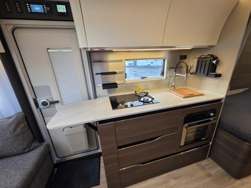 Adria Alpina 583 UL Foto: 6
