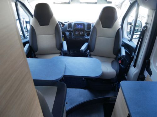 RoadCar (P&ouml;ssl Group) R540, 9-Speed Automatic, 540 Van conversion, Pop-top roof photo: 8