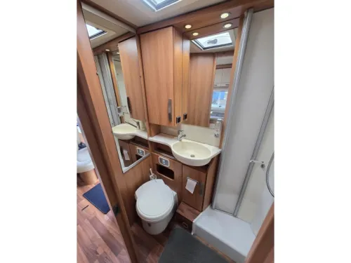 Hymer BML in top condition 2014 photo: 18