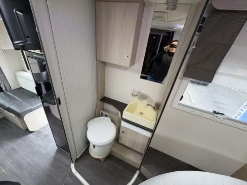 Chausson Flash 718 XLB Special Edition Roof air conditioning photo: 14