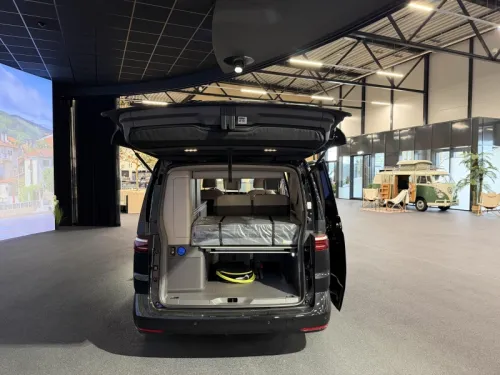 Volkswagen California Ocean 1.5 eHybrid 4Motion Van conversion DSG automatic photo: 3