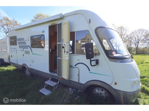 Fiat HYMERMOBIL B644 possibly with trailer photo: 9
