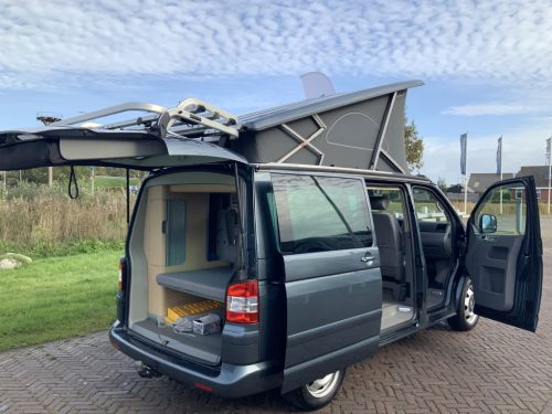 Vw T5 California 2.5 TDI 96 KW 130 PK, Hubdach, Schadstoffklasse 4) Fahrradtr&auml;ger, Erstbesitzer Bj. 2007 &ldquo;Ihr Wohnmobil-Verkaufsvermittler Wohnmobilzentrum on the road  Foto: 16