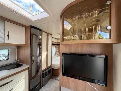 Hobby De Luxe 540 UL Voll ausgestattet!! Foto: 18