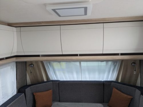 Hobby De Luxe 460 LU photo: 6
