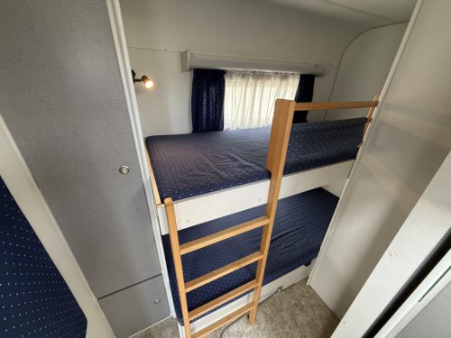 B&uuml;rstner Ventana Avantgarde 490 TK BUNK BEDS FIXED BED 6 BERTH - photo: 3