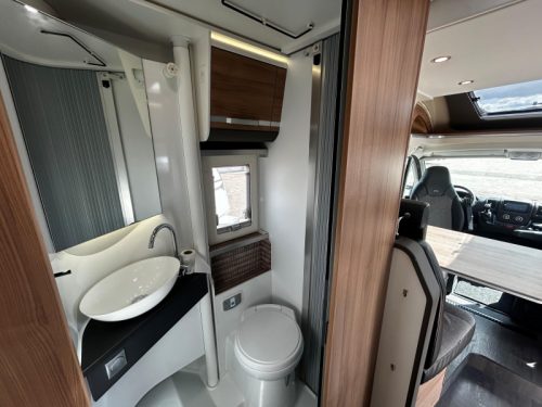 Adria Matrix Axess 600 SL Single beds - Drop-down bed photo: 14