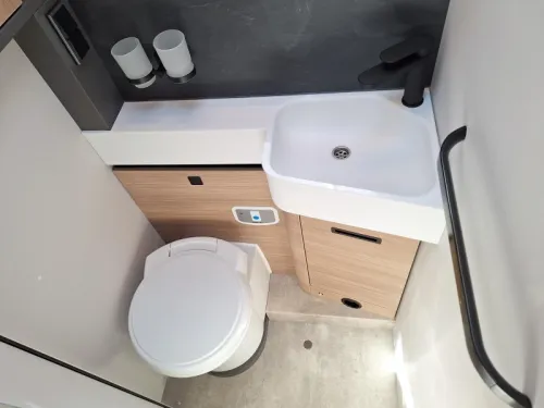 Hymer B-MC I 680 - MODEL 2026 MATARA TEAK photo: 21