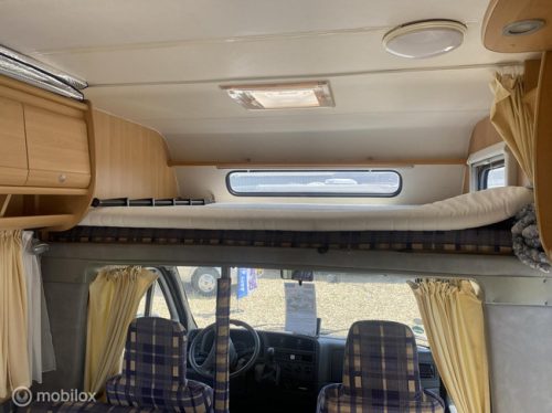 Dethleffs Globetrotter Bunk beds for the kids! photo: 9