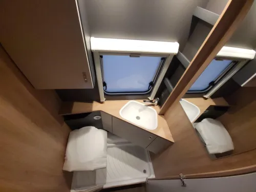 Knaus Sport Platinum 500 QDK Platinum pakket,stapelbed  foto: 10
