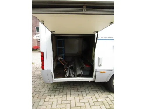 Niesmann+Bischoff Arto 64 GL very complete Motorhome  photo: 13