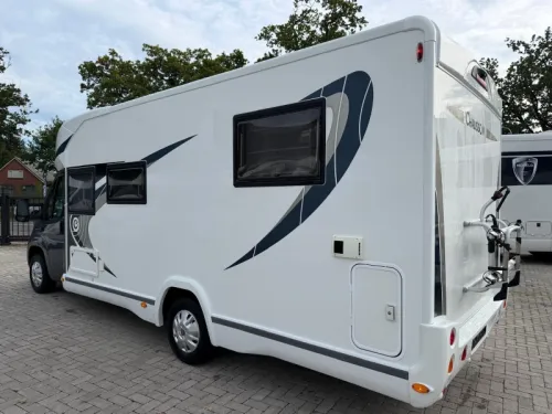 Chausson Welcome 728 EB Queensbed Pop-top roof 42000 km photo: 3