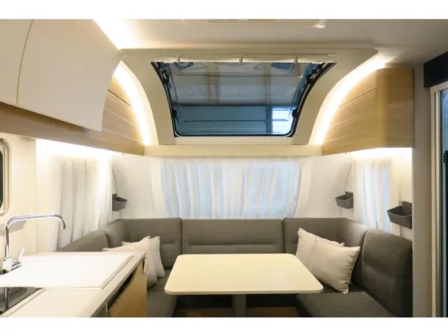 Adria Adora 462 PU CASSETTELUIF+MOVER+VLOERV foto: 5