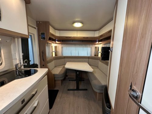 Hobby De Luxe 495 UL IC Silverline photo: 23