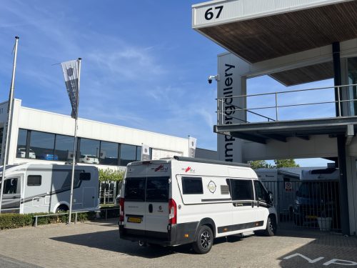 Carthago Malibu Van Charming 640 LE AUTOMATIC SINGLE BEDS EURO6  photo: 20