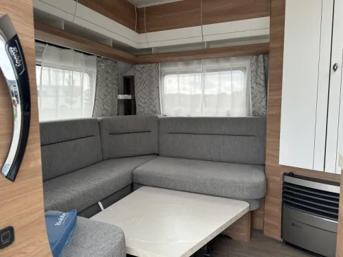 Hobby De Luxe 495 UL Mover / Portabicicletas foto: 5
