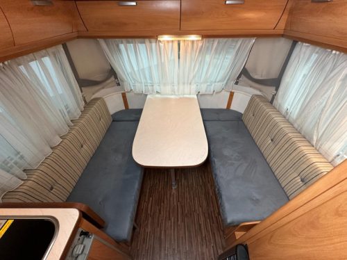 Eriba Touring Triton 430 photo: 5
