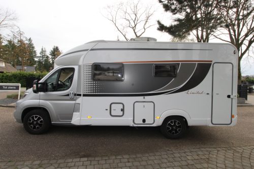 B&uuml;rstner T680 G Limited photo: 1